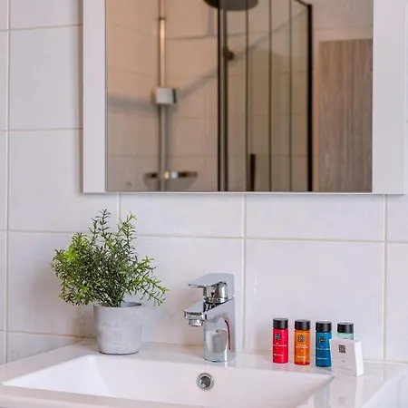 Het Kraaiennest - Bright&spacious In A Tranquil Neighborhood *